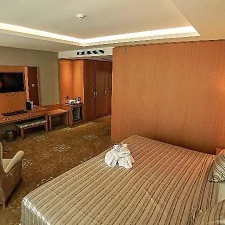 Retaj Thermal & 4*