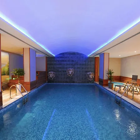 Retaj Thermal & Отель Чынарджык